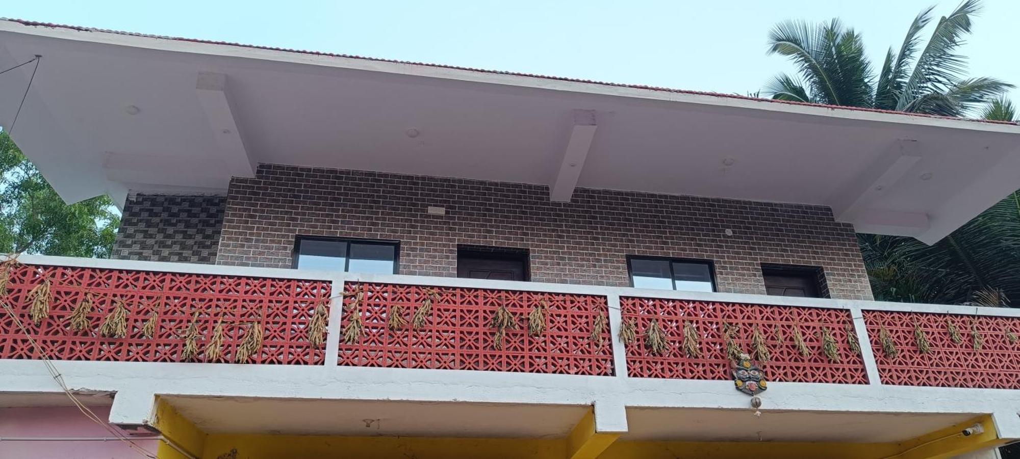 גוקרנה Mahalaxmi Guest House מראה חיצוני תמונה